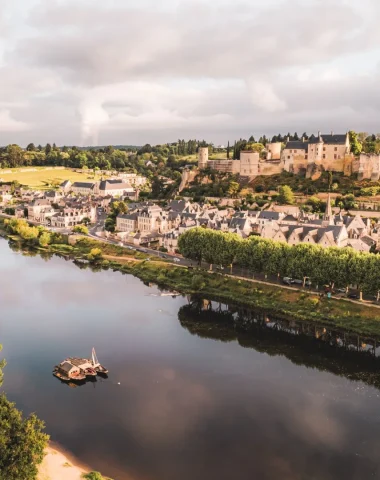 Forteresse royale de Chinon et la Vienne